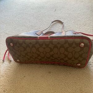 Coach shoulder bag